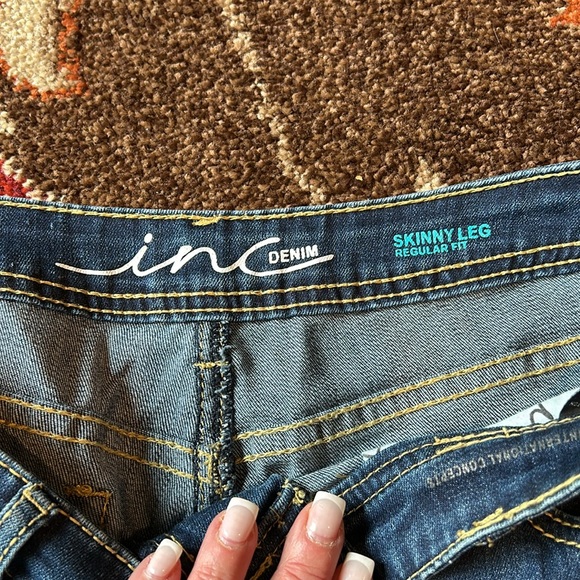 INC DENIM EMBROIDERED FLORAL WOMANS JEANS - Picture 2 of 7